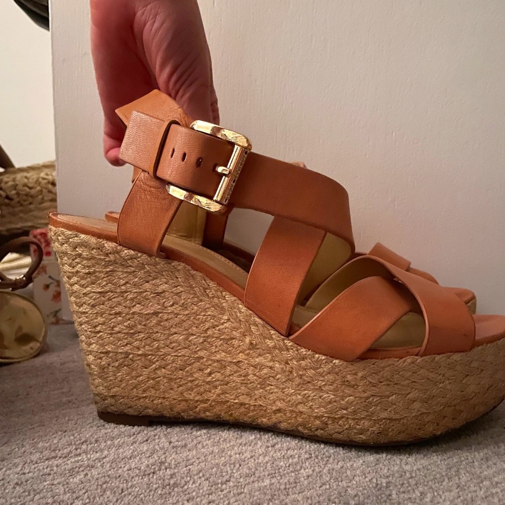 Michael Kors Celia Wedge Women's/Leather/Nude/Silver(GP16A)Size:US 9.5 M